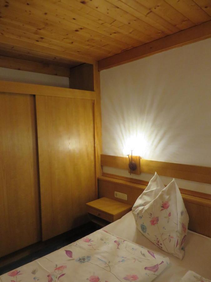 Gaestehaus Gschwandtner Mühlbach am Hochkönig Buitenkant foto
